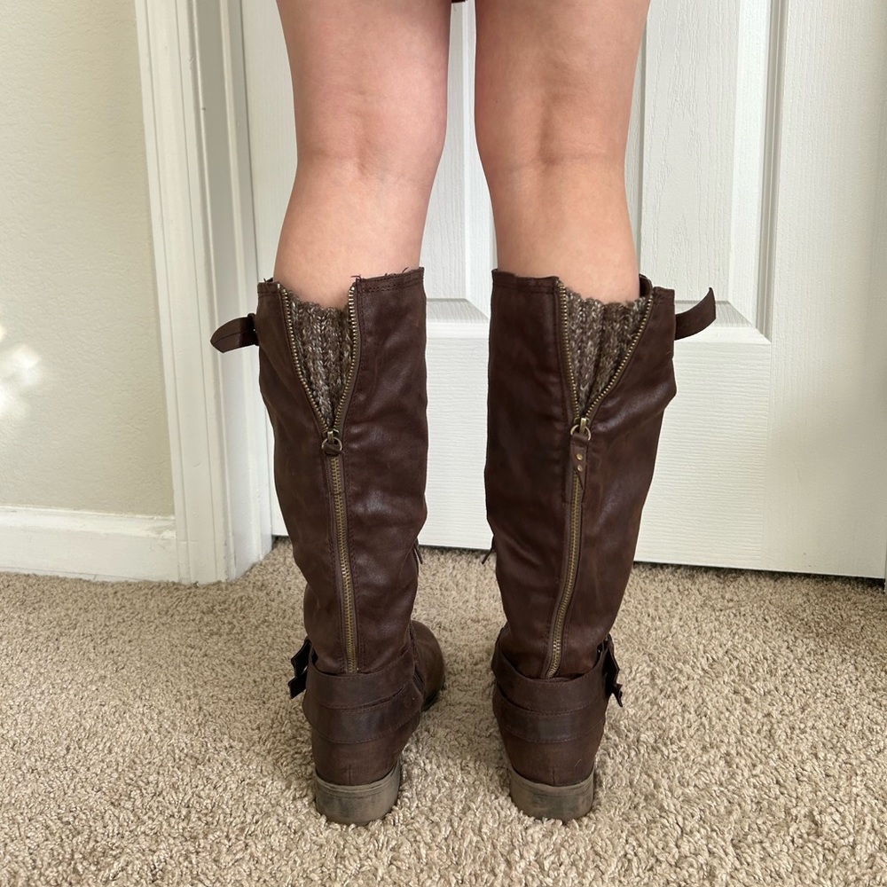 Brown boots